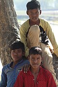 meninos de Bangladesh