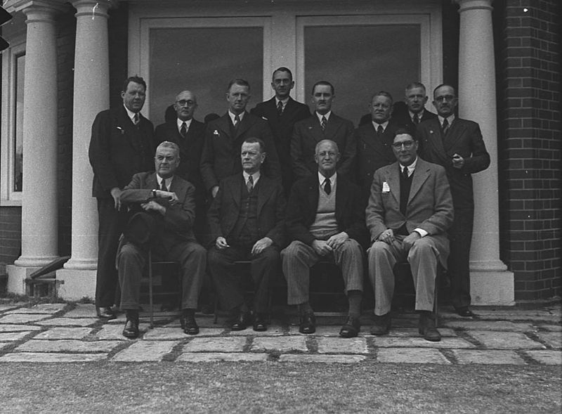 File:SLNSW 28611 Golf championship Royal Sydney.jpg