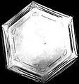 Cristal de glace hexagonal : sur ce modèle sont fabriquées des briques de verre translucides.