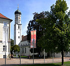 Schussenried Klosterkirche außen 05.jpg