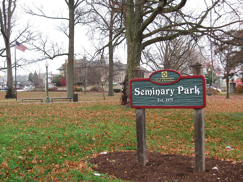 File:SeminaryPark.JPG