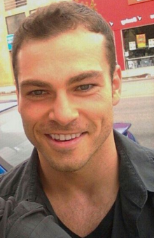 Shawn Roberts.png