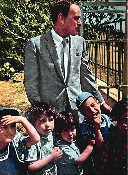 File:Sinatra and Israeli children 1962.jpg