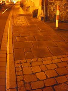 Place of former city gate Barfüssertor with a walk-around from here ('Barockhäuschen') up to Kugelgasse