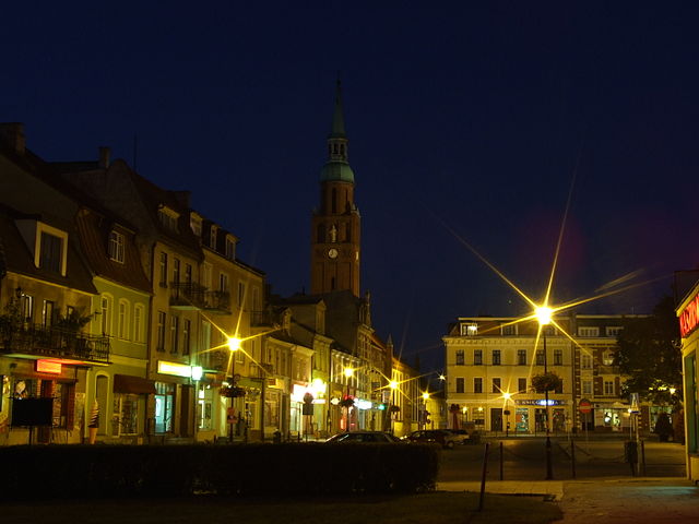 Image: Starogard Gdański, Rynek, noční pohled