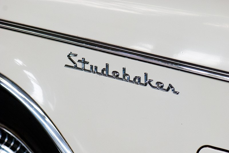 File:Studebaker logo (6007950532).jpg