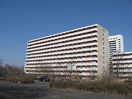 Orange House, on the right side the Red house, in the back the Hanns-Seidel-House (HSH) Studentenstadt-Freimann-Oranges-Haus1.jpg