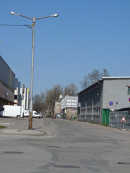 File:Türi street in Tallinn.JPG