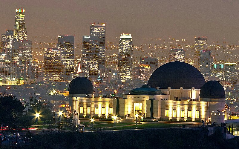 File:The Griffith Observatory at night, Mt. Hollywood, Los Angeles, California, U.S.jpg