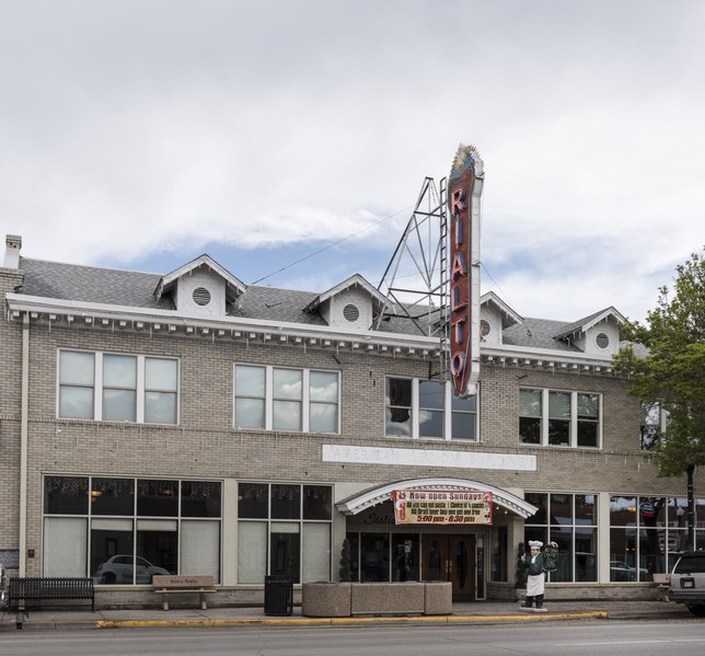 File:The Rialto Theatre building in Alamosa, Colorado LCCN2015632588.tif