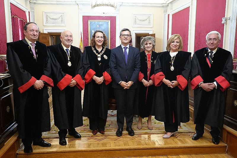 File:Toma posesión consejeros de Estado 2023.jpg