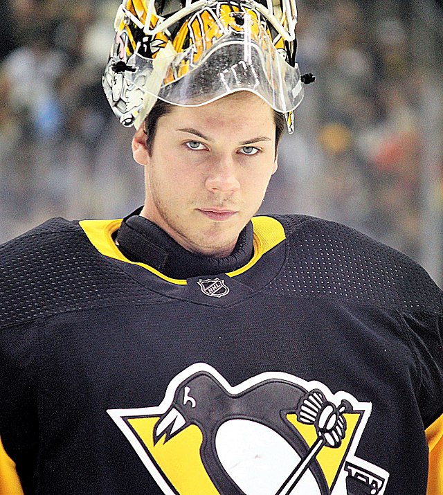 Penguins' Jarry makes 34 saves in shutout of Sabres