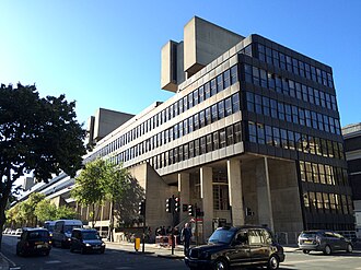 UCL Division of Psychology and Language Sciences, 26 Bedford Way, London. UCL Division on Psychology and Language Sciences.JPG