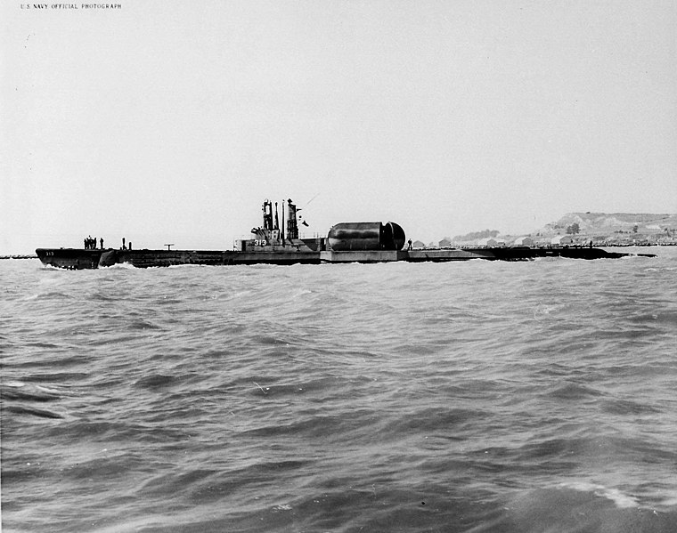 File:USS Perch;0831323.jpg