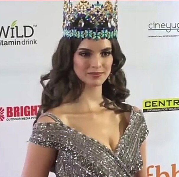 File:Vanessa Ponce at Femina Miss India 2019 red carpet.jpg