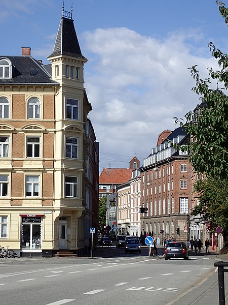 File:Vester Allé (Aarhus) 02.jpg