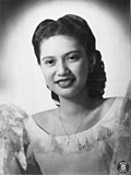 Vicky Quirino (Malacanang fotoğrafı) .jpg