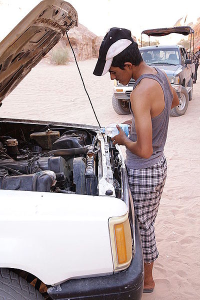 File:Wadi Rum - Jordanie 07-2012 (7631196082).jpg