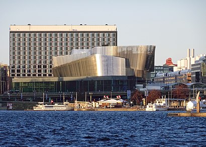 How to get to Stockholm Waterfront Congress Center with public transit - About the place