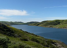 Paus Batuan Reservoir, San Luis Obispo County, California.jpg