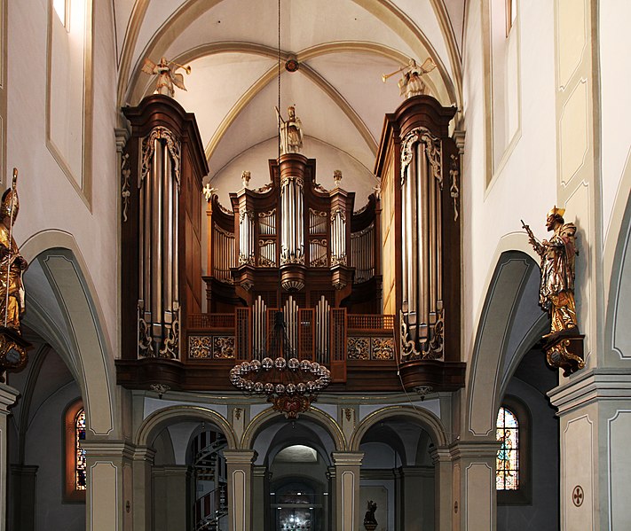 File:Wittlich,Pfarrkirche St. Markus. Orgelprospekt des Jahres 1769.jpg