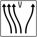 Zeichen 501–75 Überleitungstafel – ohne Gegenverkehr – vierstreifig, davon die drei linken Fahrstreifen nach links übergeleitet und rechter Fahrstreifen nach rechts verschwenkt