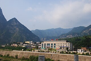 <span class="mw-page-title-main">Hui County</span> County in Gansu, China