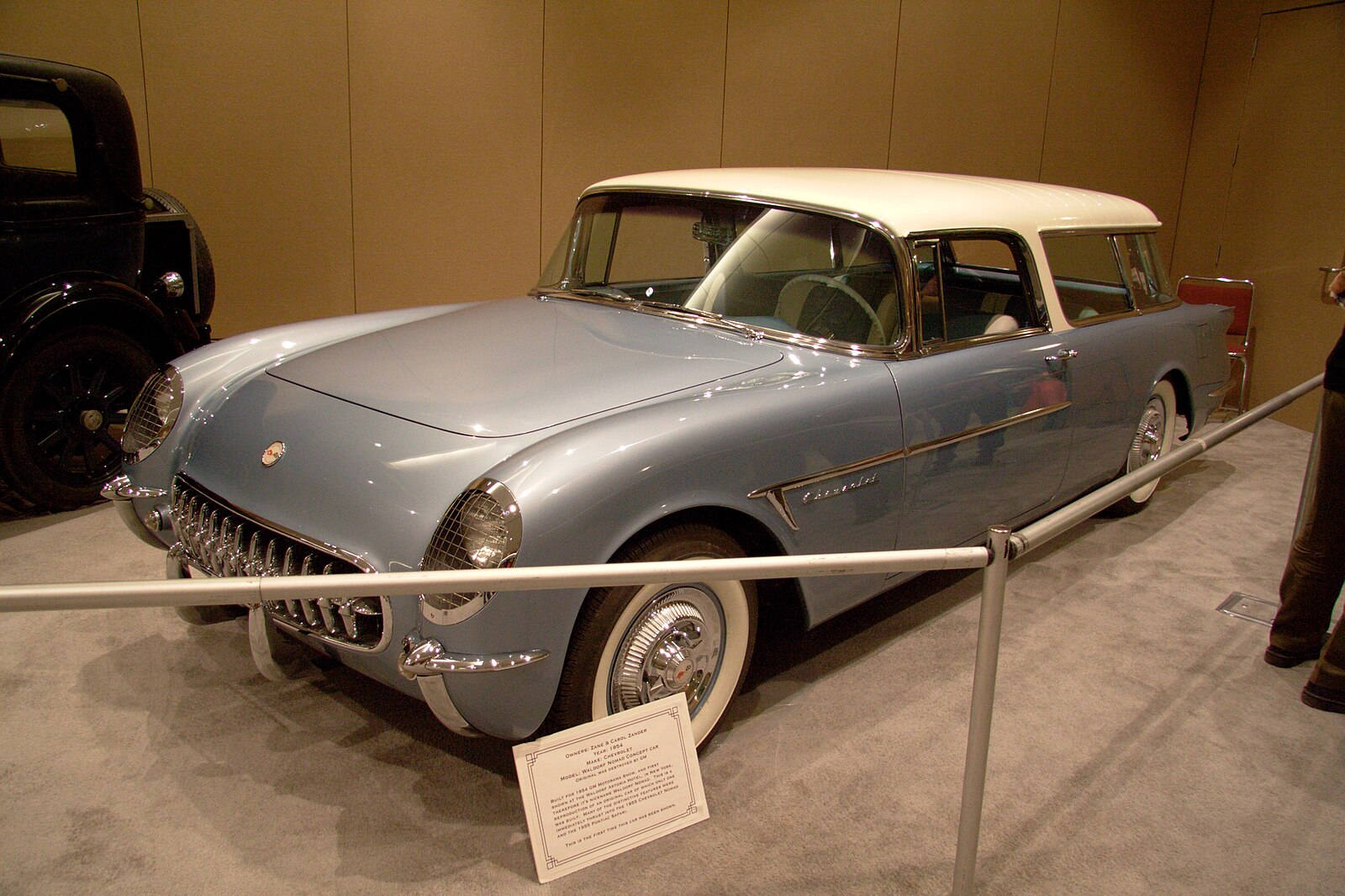 1954 Pontiac Bonneville Special Motorama Concept car