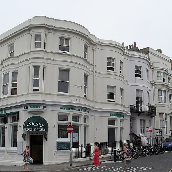 File:1 and 2 Norfolk Road, Brighton (NHLE Code 1380592) (July 2010).jpg