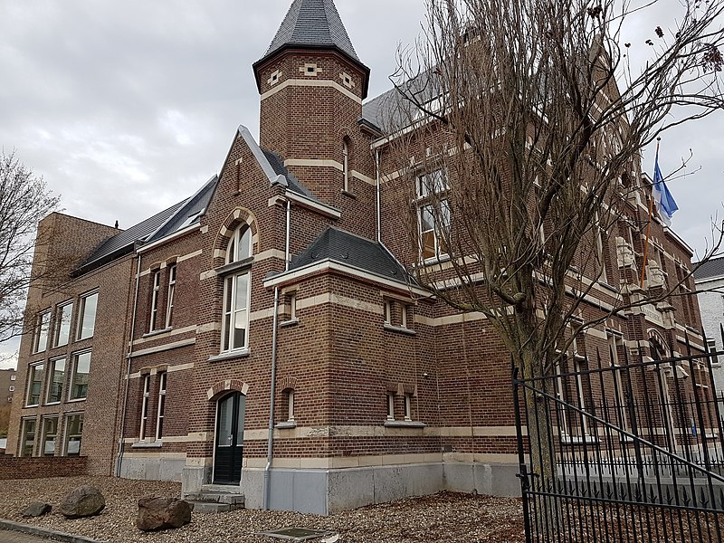 File:2018 Maastricht, Abtstraat 2A.jpg