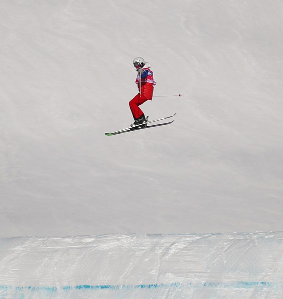 File:2020-01-18 Freestyle skiing at the 2020 Winter Youth Olympics – Women's Freeski Slopestyle – Qualification – 1st run (Martin Rulsch) 201.jpg