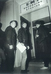 AbbeyRoadStudios (1966-11-24) - panoramio