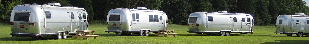 Airstream-park banner.jpg