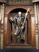 Imagen de San Benito de Nursia, talla de la hornacina central del antiguo retablo de San Benito el Real de Valladolid, de Alonso Berruguete (hoy desmontado y exhibido por piezas en el Museo Nacional de Escultura).​