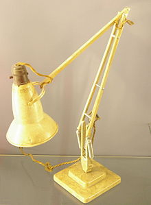 Anglepoise model 1227 from 1935 Anglepoise 1227.jpg