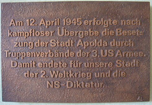 Gedenktafel für US-Befreier im Rathaus