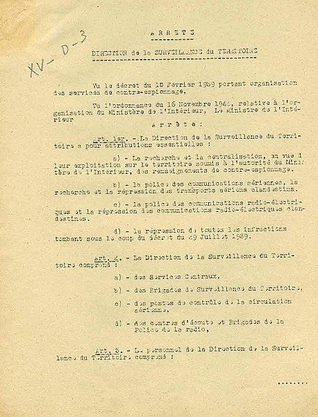 File:Arrêté dactylographié du ministre de l’Intérieur précisant l’organisation de la Direction de la surveillance du territoire (DST) - Archives Nationales - F-1a-3263 arrêt n°8017- SN-ST - (1).jpg