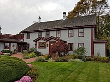Williams-Barker House in Scituate, Massachusetts, was built in c. 1634 Barker Tavern in Scituate Massachusetts MA also known as the Williams-Barker House circa 1634.jpg