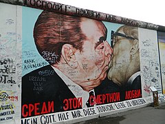 một phần của: East Side Gallery 