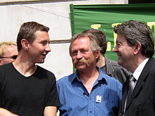 Jean-Luc Mélenchon en compagnie d'Olivier Besancenot et de José Bové, lors d'un meeting pour le non au référendum sur la Constitution européenne.