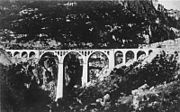 Het viaduct tijdens de bouw gezien uit het zuidoosten.