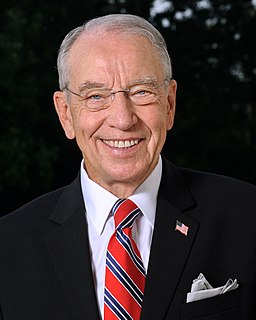 Chuck Grassley official photo 2017. Photo by United States Congress, Public domain, via Wikimedia Commons