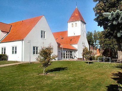 Sådan kommer du til Bangsbostrand Kirke med offentlig transport – Om stedet