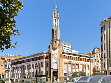 Edificio de los PP. Escolapios de Pamplona (1928-1932).