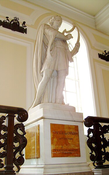 File:Dafydd ap Gwilym at Cardiff City Hall.jpg