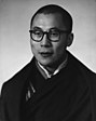 Tenzin Gyatso, der 14. Dalai Lama, im Jahr 1956