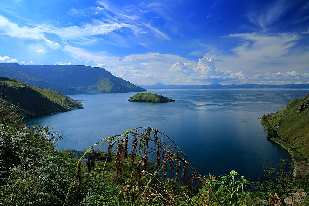 Danau Toba dari Samosir