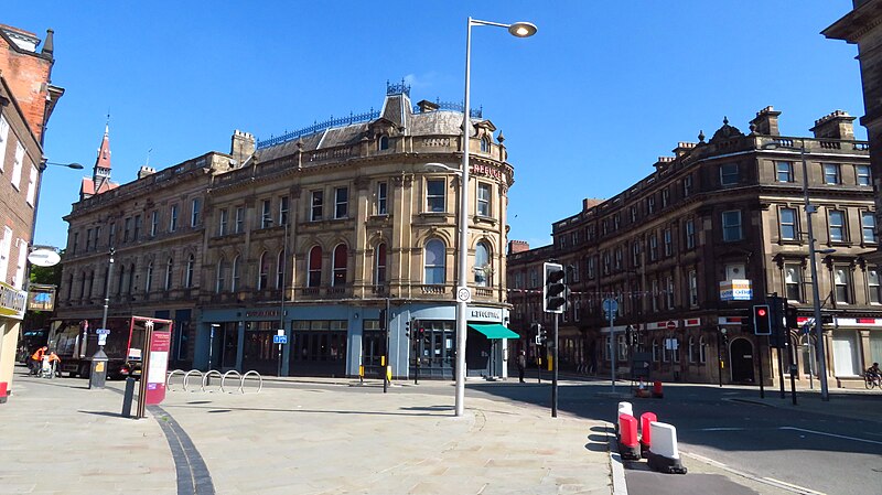 File:Derby - Junction of The Strand & Wardwick (geograph 6937231).jpg