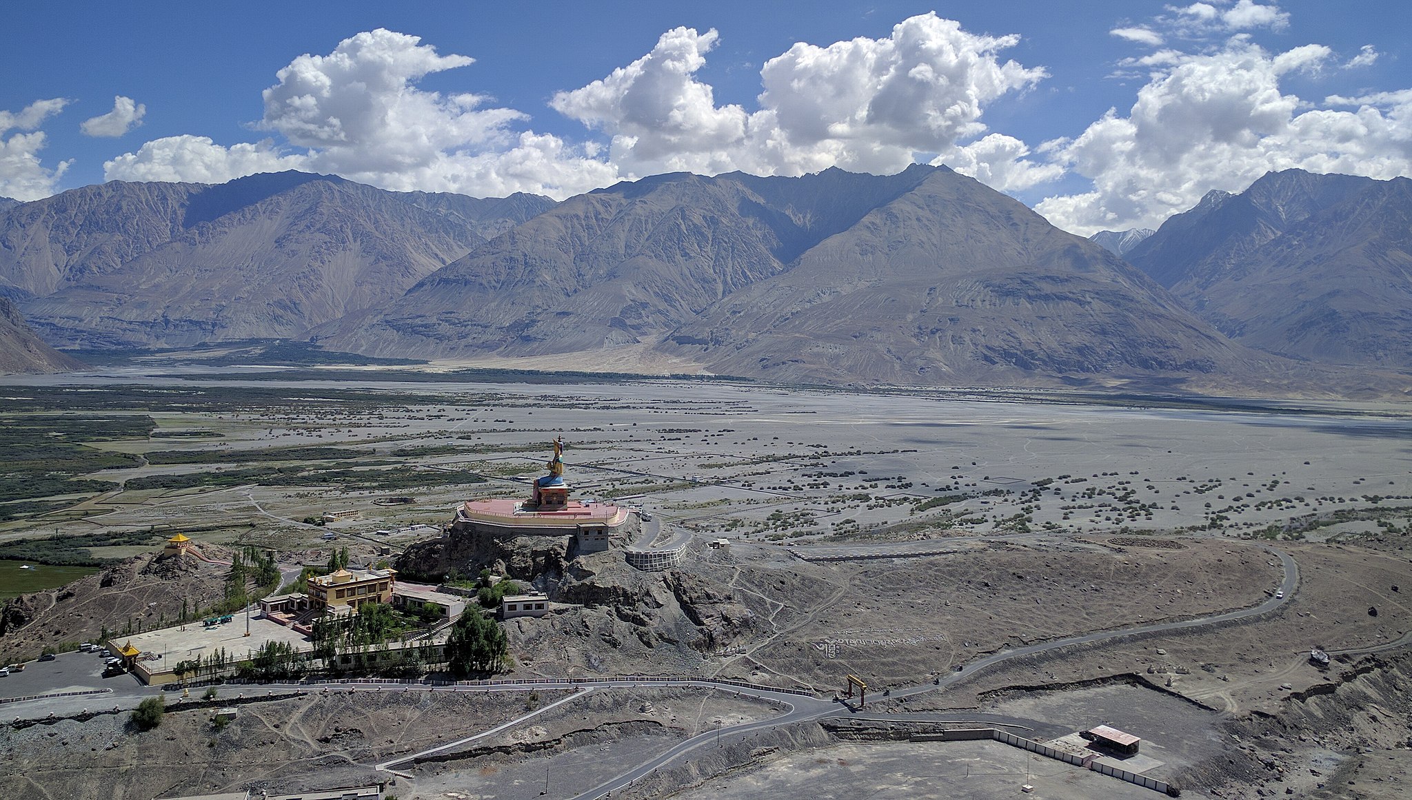 Diskit Monastery (28499372572)