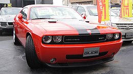 Dodge Challenger SRT8 front.jpg